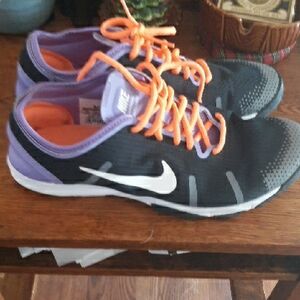Nike Women's Lunar Element Training Sneakers Running Walking Size 10